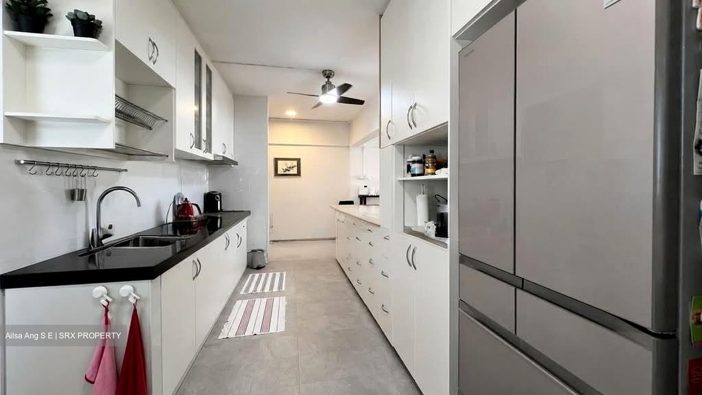 Blk 429 Tampines Street 41 (Tampines), HDB Executive #562112091